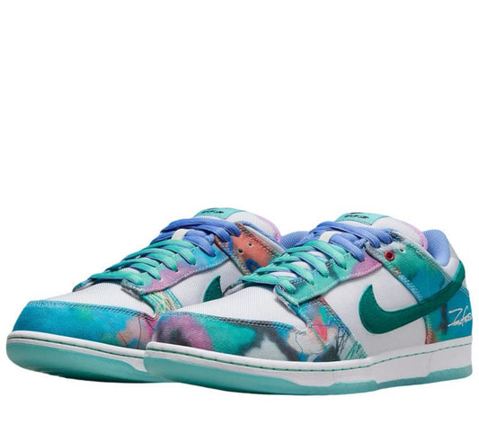 Nike SB Dunk Low Futura Laboratories Bleached Aqua
