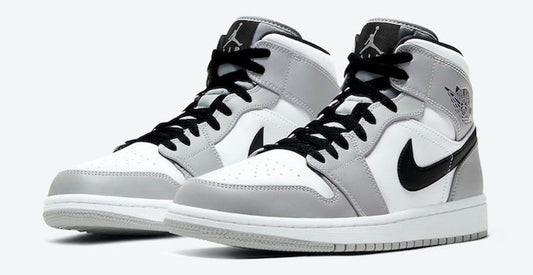Nike Air Jordan 1 Retro Light Smoke Grey